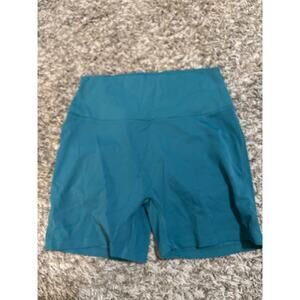 PCHEE BUM Scrunch Pocket Shorts M